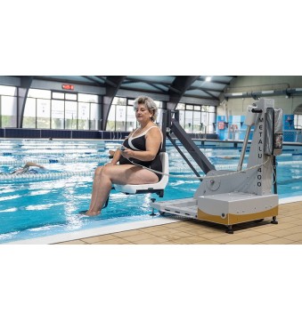 GRÚA DE PISCINA PORTÁTIL 400