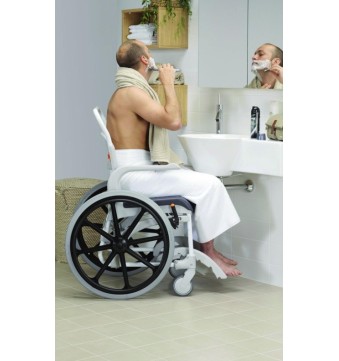 SILLA DE DUCHA AUTOPROPULSABLE CLEAN 2